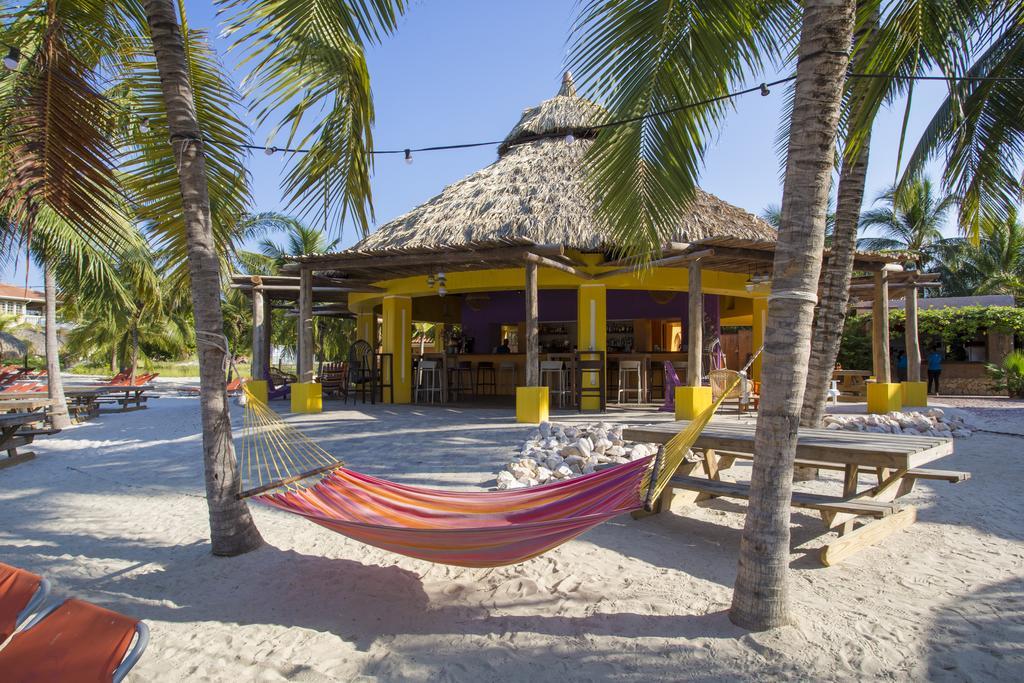 Blue Bay Bungalows ภายนอก รูปภาพ
