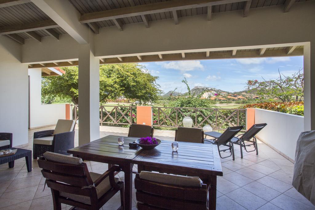 Blue Bay Bungalows ภายนอก รูปภาพ